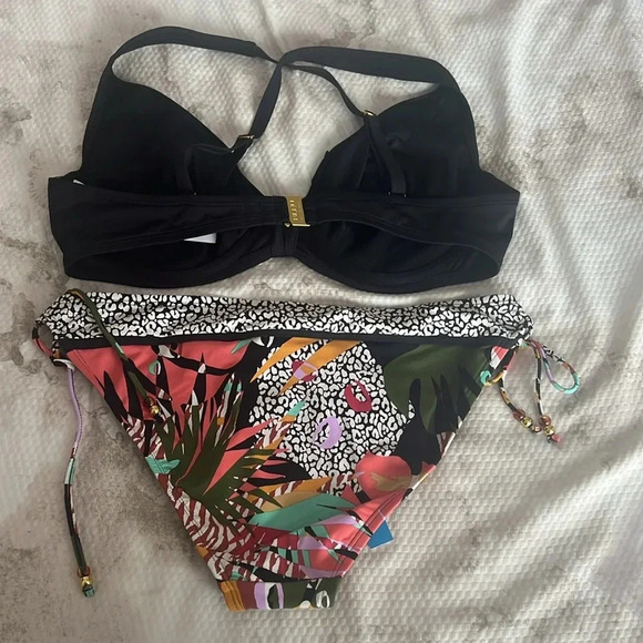 Bleu Rod Beattie Swimsuit Bikini Set Top Size 38DD Bottom Size 10 - Picture 7 of 11